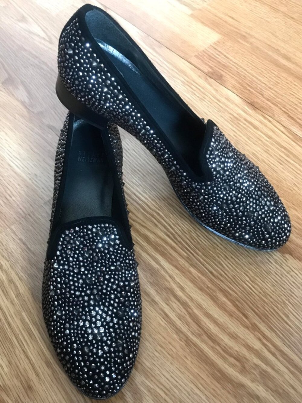Stuart Weitzman Slipbeads Black Suede Studded Sparkly Rhinestone Loafers 8 - Picture 3 of 12